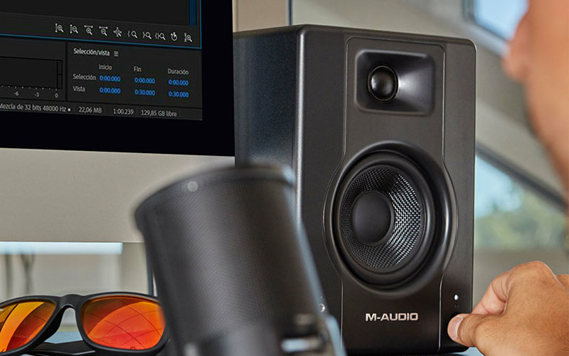 Loa M-Audio BX3 gia re nhat