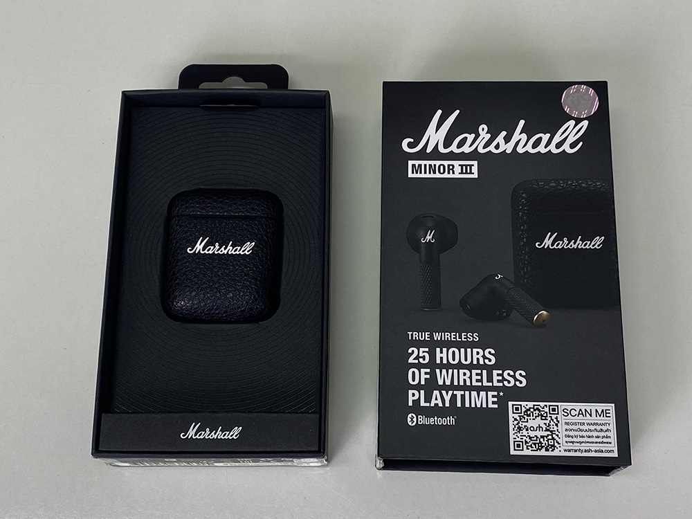 Mở hộp sản phẩm tai nghe Marshall Minor