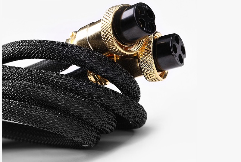 cáp âm thanh của loa swan m200mkiii+