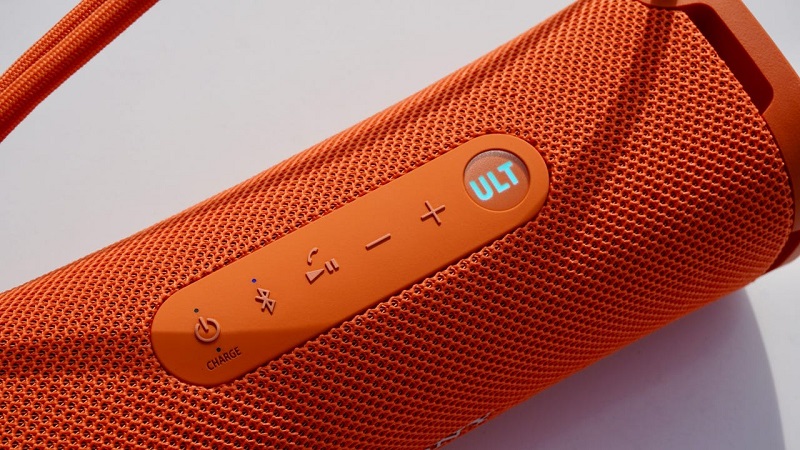 chức năng ult trên loa sony field 1