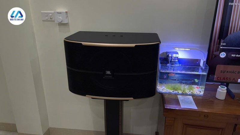 công trình lắp đặt hệ thống âm thanh-karaoke-jbl và mk