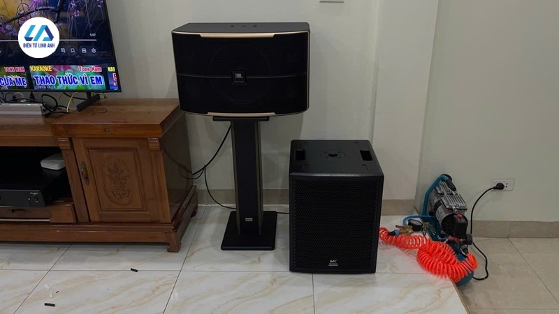 công trình lắp đặt hệ thống âm thanh-karaoke-jbl và mk