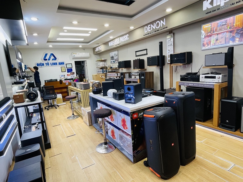 cửa hàng điện tử linh anh quận 10