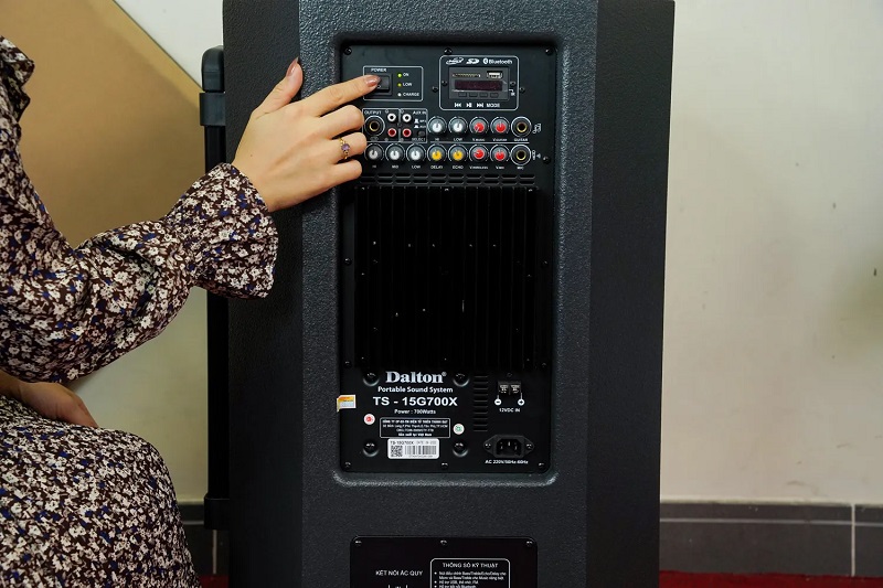 Loa Dalton TS-15G700X chức năng