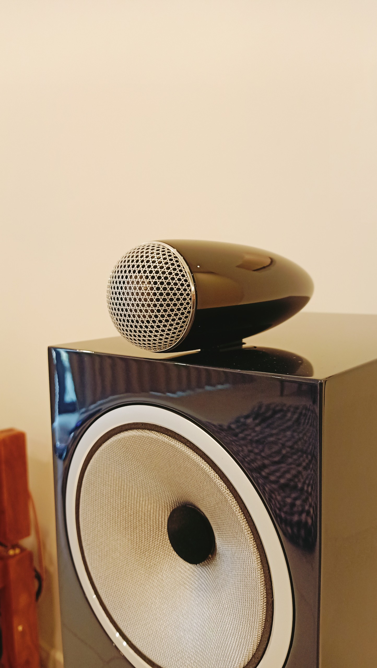 Loa Bowers & Wilkins 702 Signature