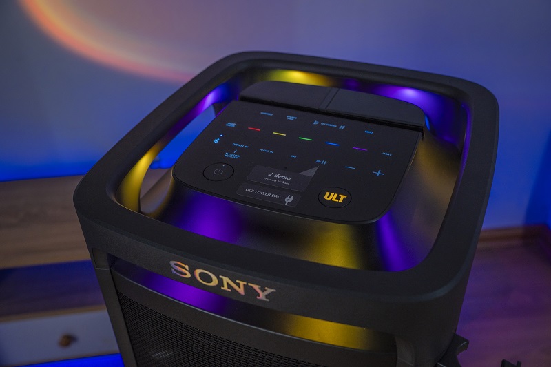 đánh giá hệ thống điều khiển của loa ult tower 9ac