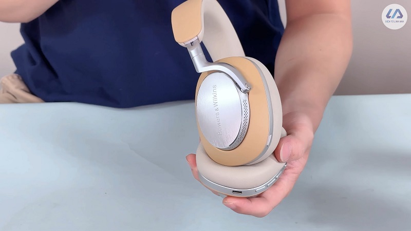 đánh giá trải nghiệm px8