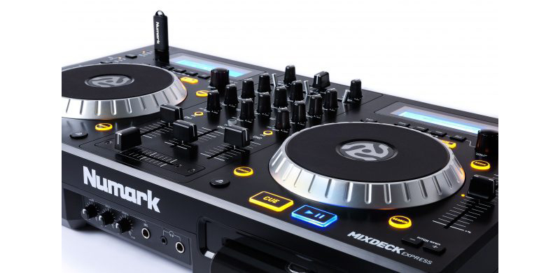 điều khiển của Bàn DJ Numark Mixdeck Express