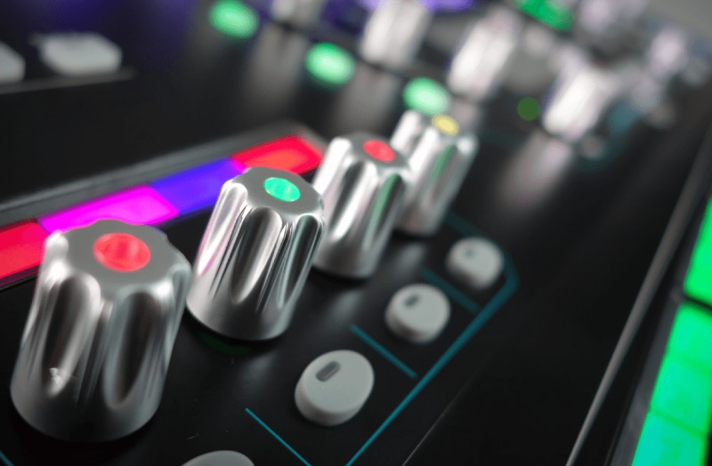 ghi âm phát lại trên sq6