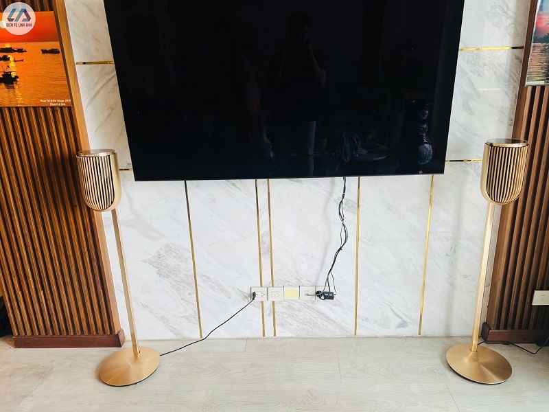 giá loa beolab 8 kèm chân