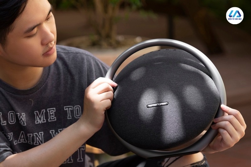 đánh giá harman kardon onyx studio 7 khả năng ghép đôi