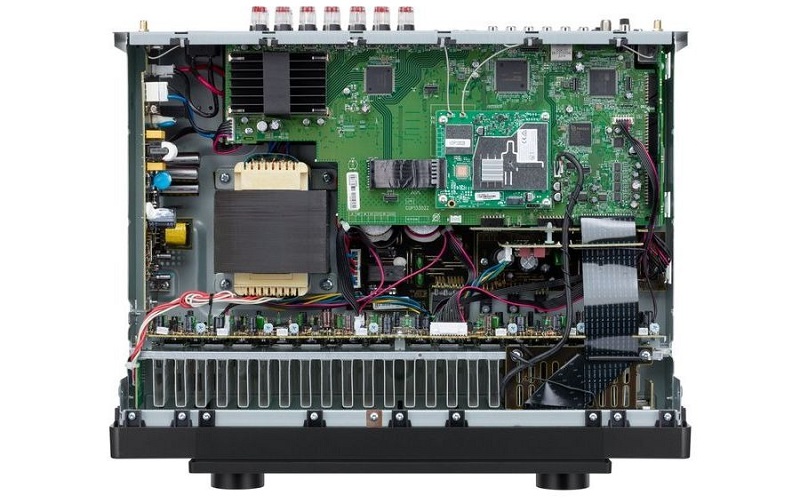 hệ thống mạch bên trong amply stereo 70s