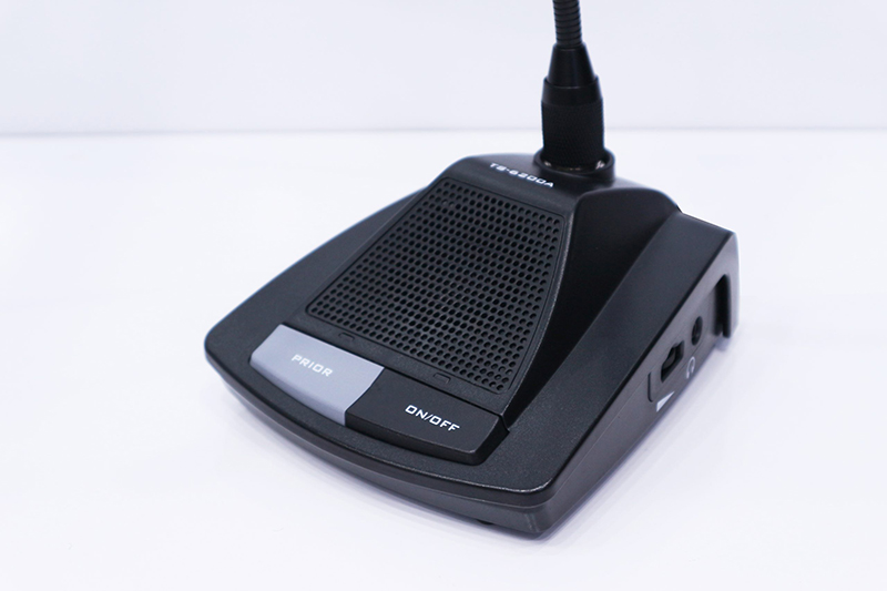 Trang bị thêm loa HIFI ngay ở mặt trước với âm thanh chất lượng cao