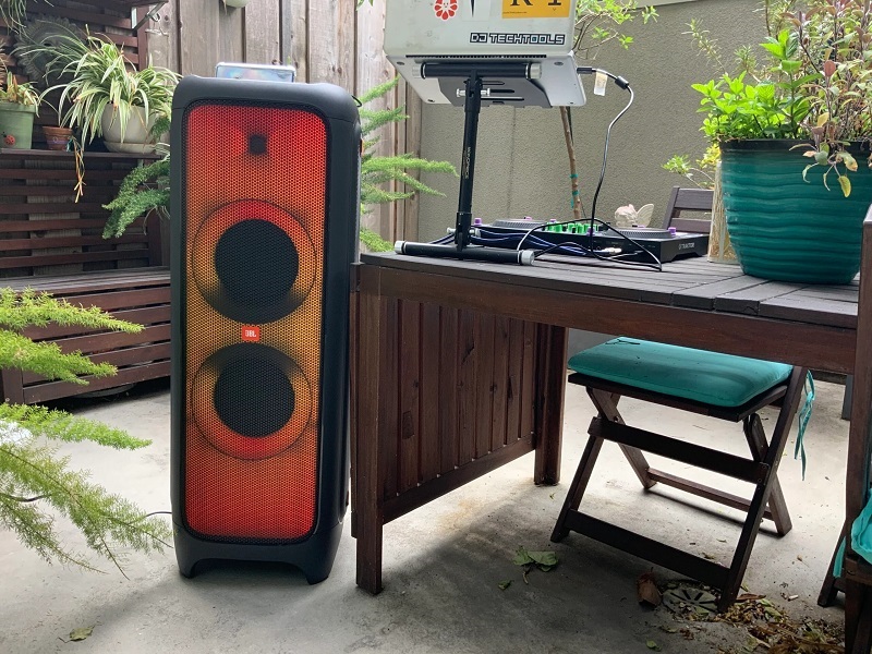 loa jbl partybox 1000