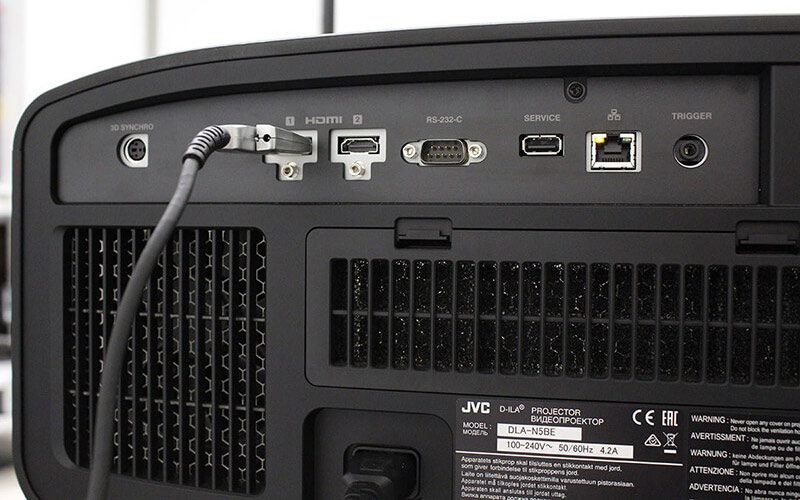 Máy chiếu JVC DLA-N5BE kết nối