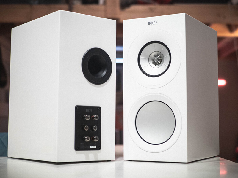 Loa KEF R3 Meta kết nối