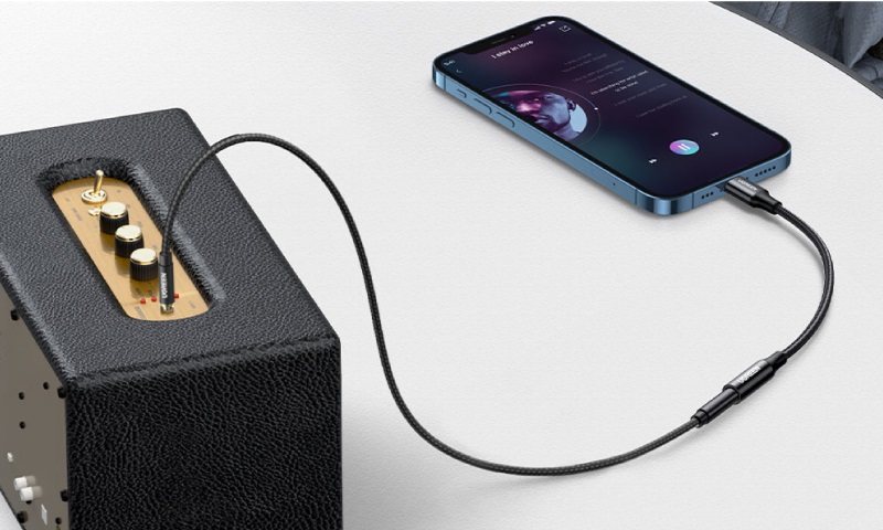 kết nối loa marshall với iphone qua aux