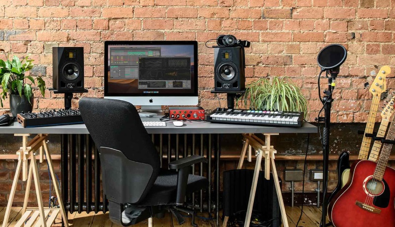 kết nối với focusrite clarett 4 pre