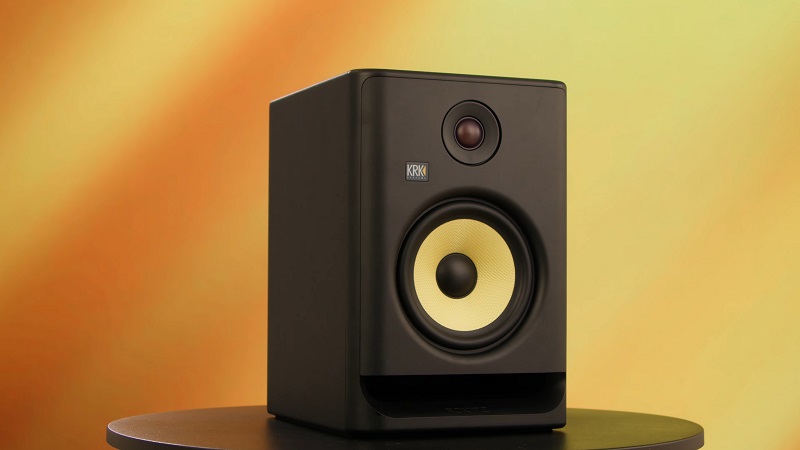 Loa KRK ROKIT 7G5 cổng front firing