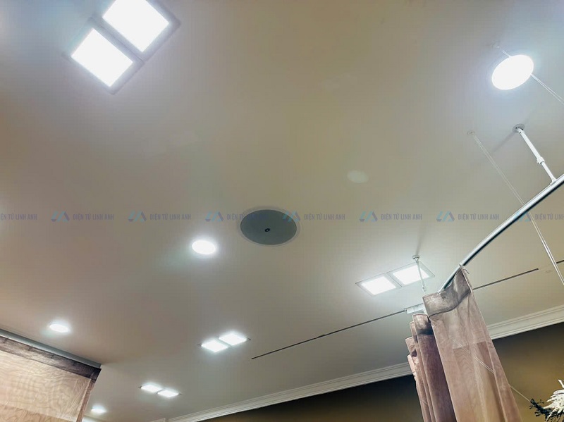 giá loa âm trần itc t-208cw