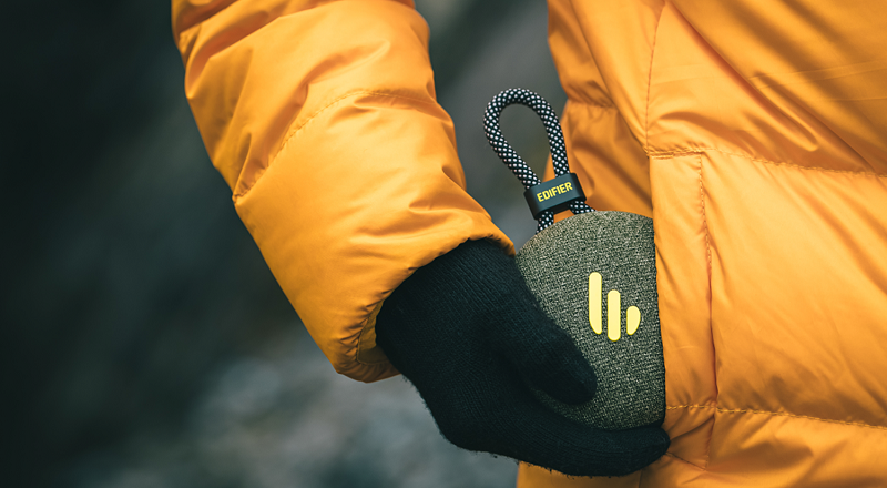 Loa bluetooth Edifier MP100 Plus không dây