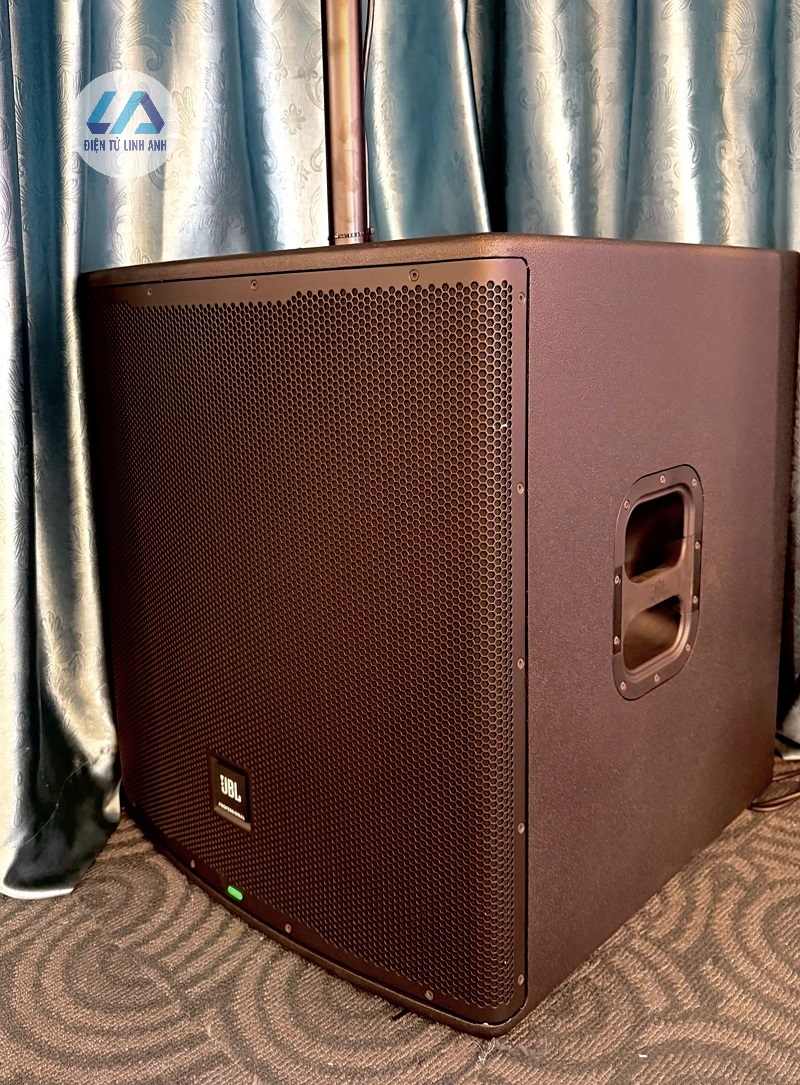 sub jbl eon 718s