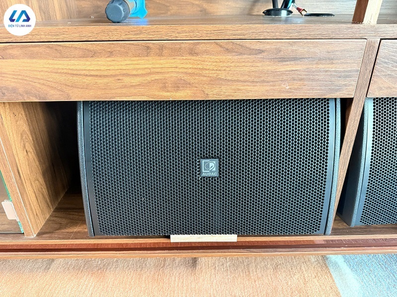 loa karaoke audac vexo 108