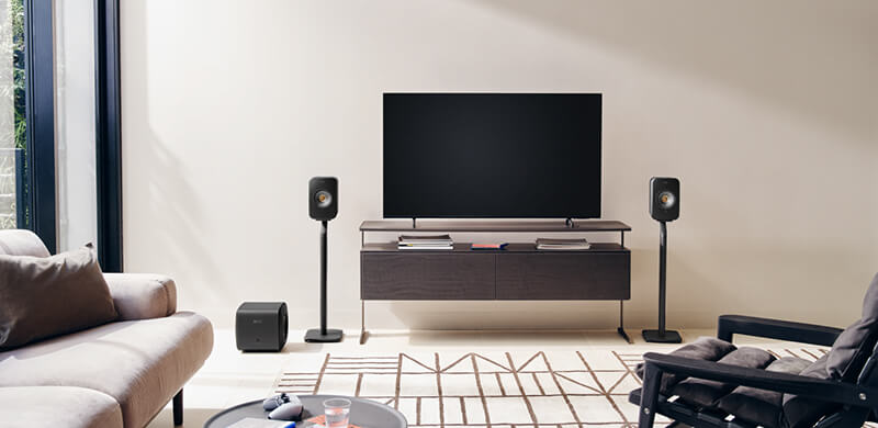 Loa KEF LSX II lắp đặt