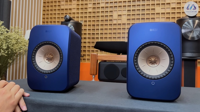 loa kef lsx ii