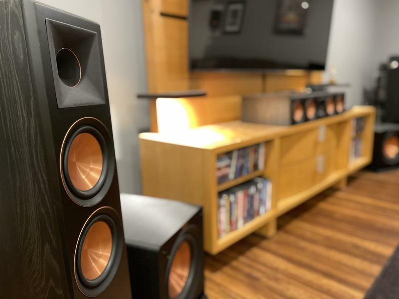 gia cua loa Klipsch R-600F