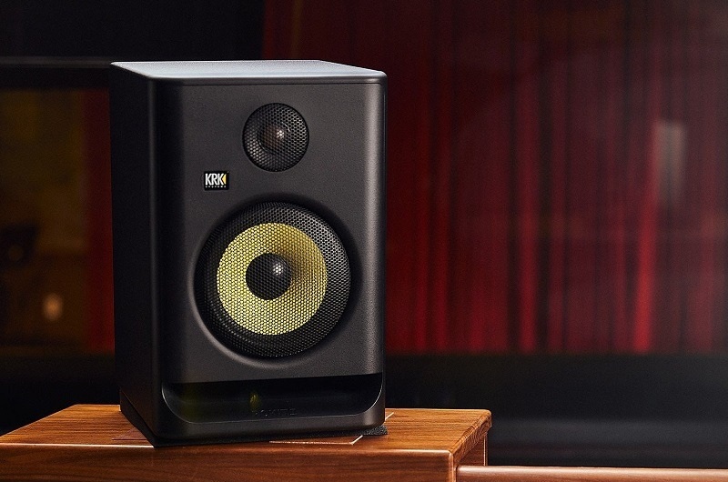 loa krk rokit 7 gen 5 thiết kế đẹp mắt