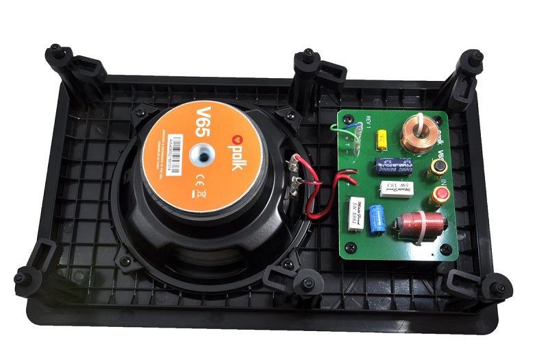 giá loa Polk Audio V65