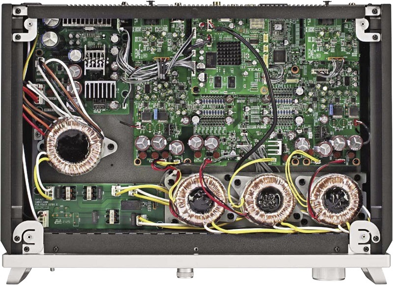 mạch khuếch đại đầu teac ud-701n