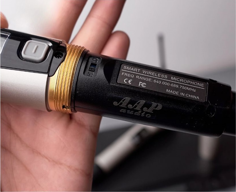 micro không dây aap m-9 ii tích hợp tính năng cảm biến tự động