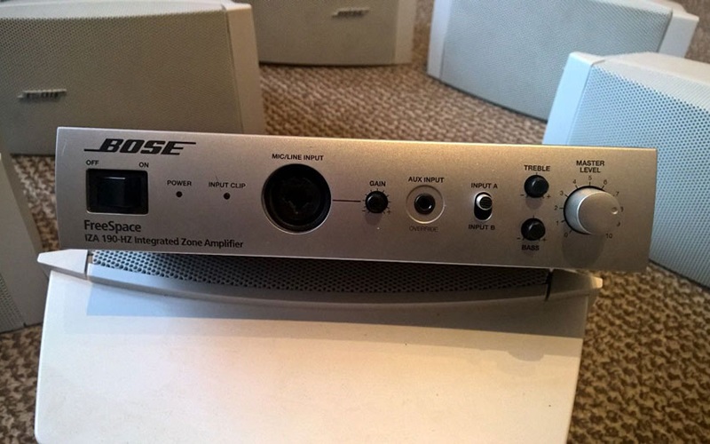 Mixer Bose FreeSpace Iza 190-HZ kết nối