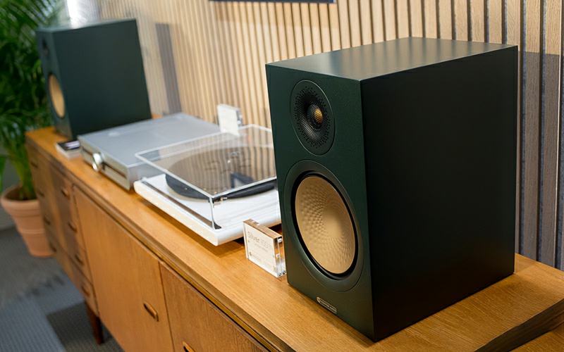 Monitor Audio Silver 100 Limited Edition được săn đón