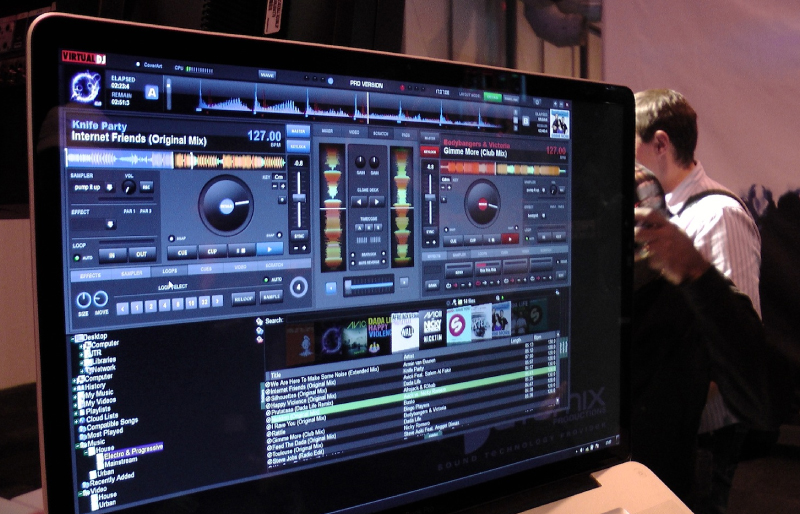 phần mềm virtual dj numark