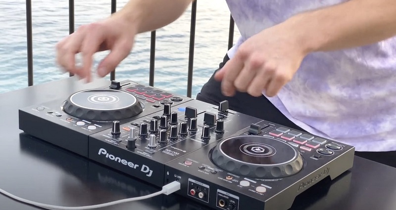 pioneer mini ddj-400