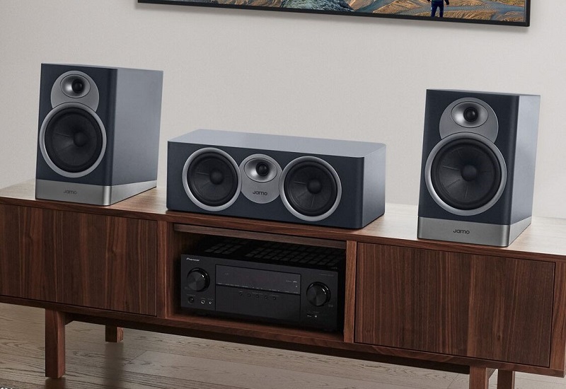 Loa Jamo Studio S7-17B thiết kế hiện đại