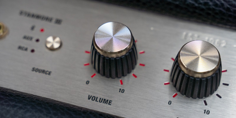 sửa loa marshall bị rè