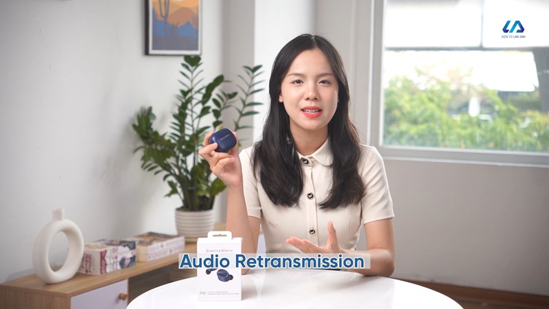 tai nghe b&w pi8 hộp sạc