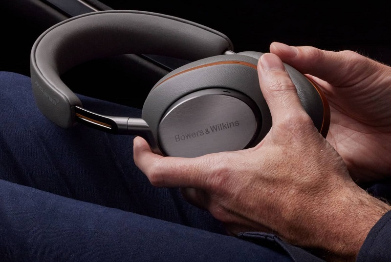 tai nghe px8 mclaren