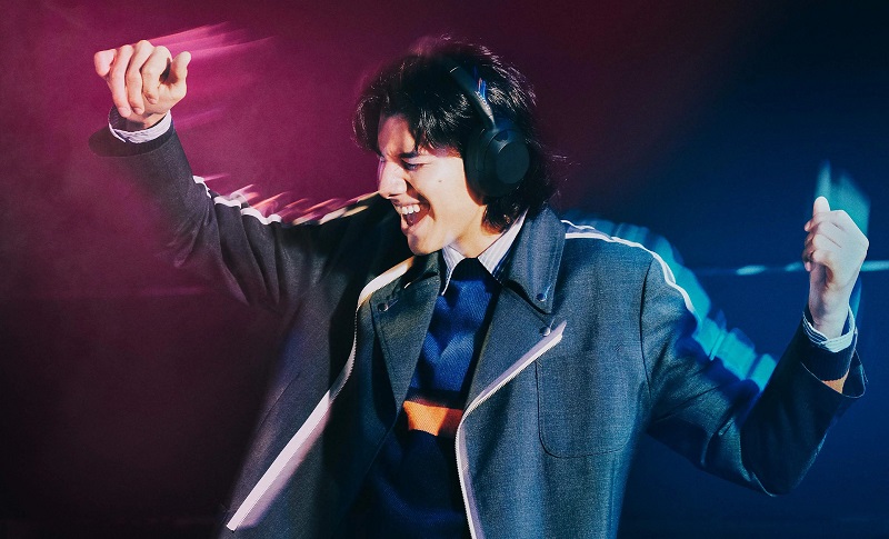 tai nghe sony ult wear với chất lượng âm thanh xuất sắc