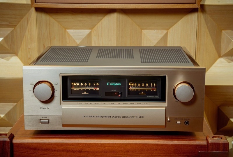 thiết kế amply accuphase e700