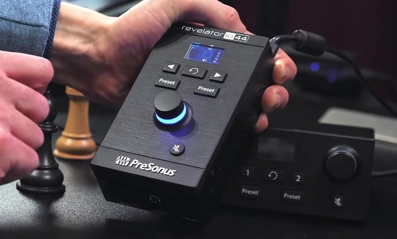 thiết kế của soundcard revelator io44