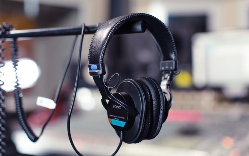 thiết kế tai nghe mdr-7506