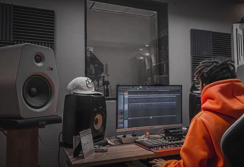 tính năng hiệu chỉnh linh hoạt của loa kiểm âm monkey-banana turbo 8