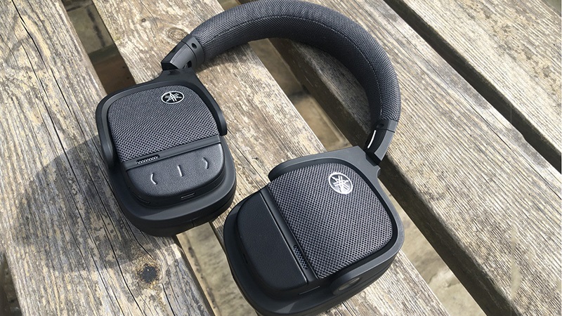 Tai nghe Yamaha YH-L700A tính năng