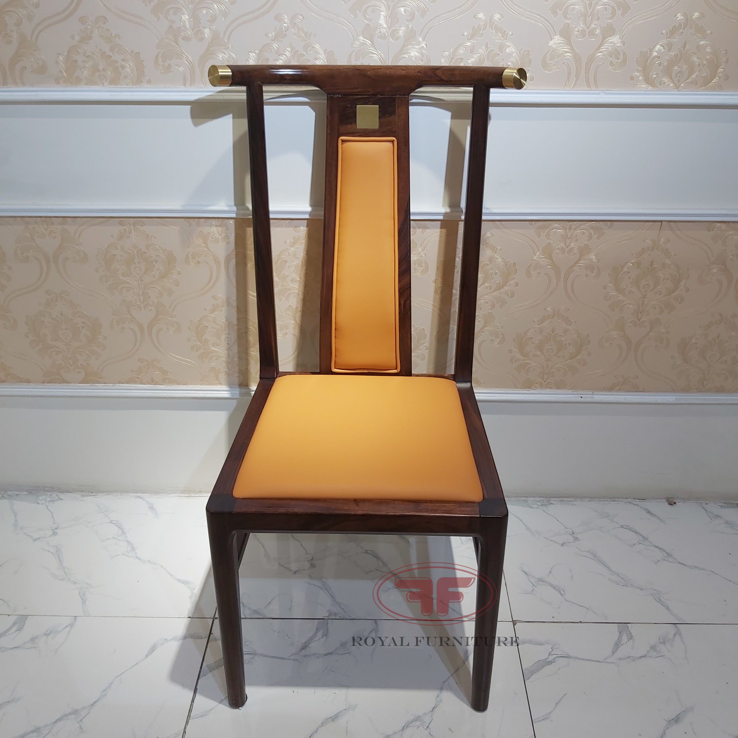 Ghế ăn nhập khẩu cao cấp indochine da màu vàng cam và xanh ngọc bích A01