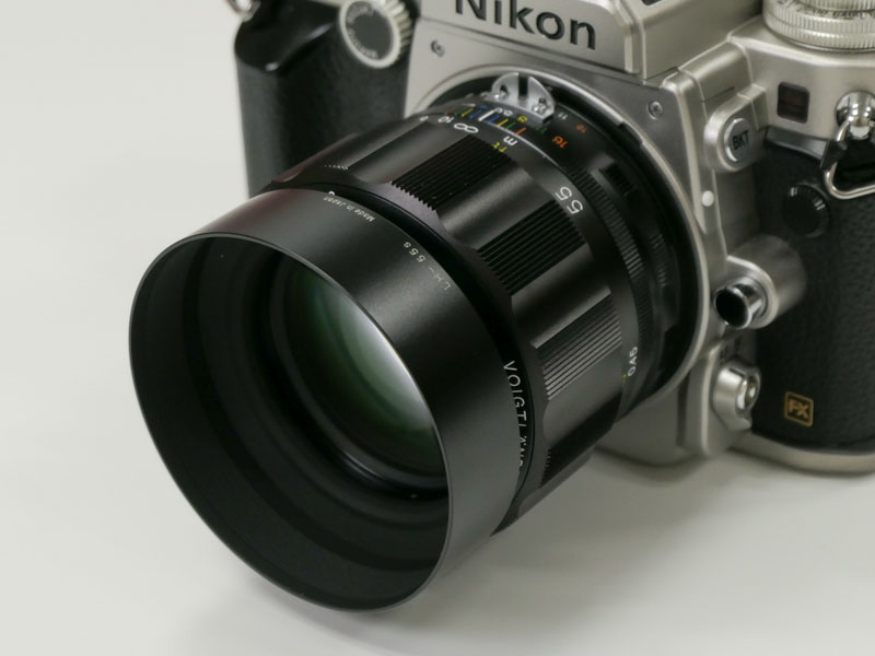 Nikon DF sử dụng lens Voigtlander